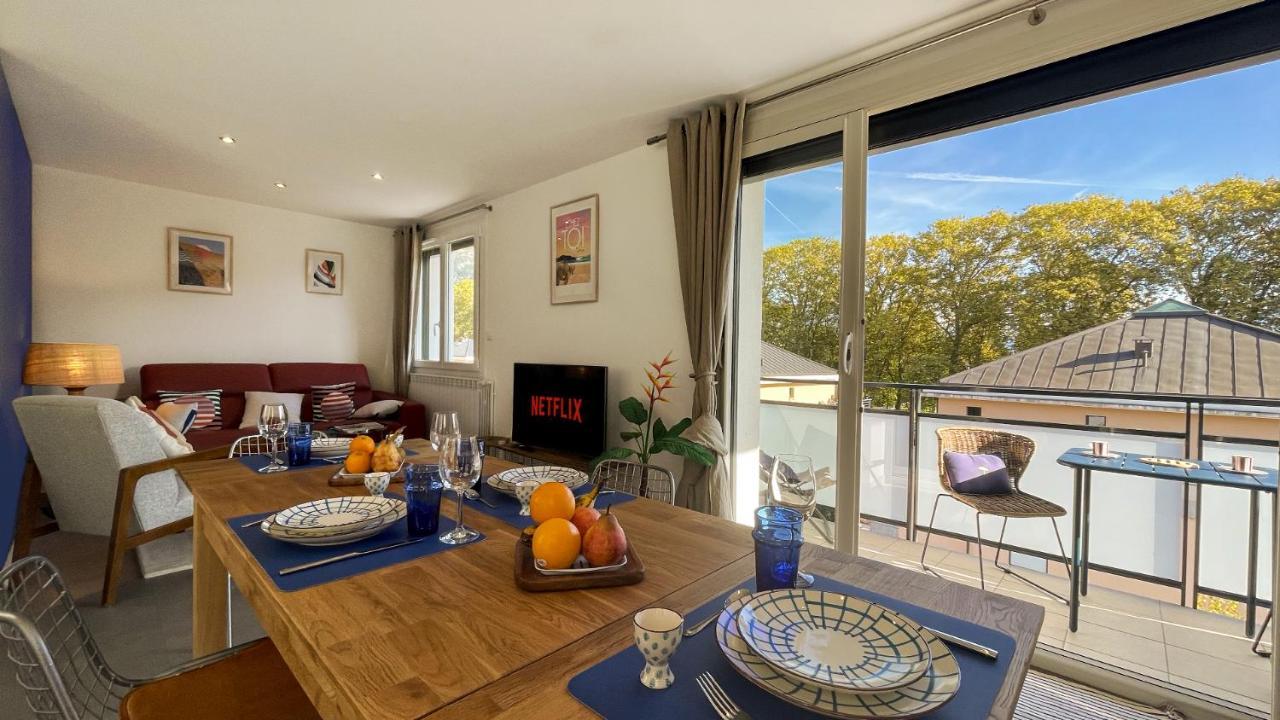 Homey Montaigne - New - A 1 Min A Pied Du Lac D'Annecy - 2 Balcons Prives - Appartement Avec 2 Chambres - Stationnement Gratuit Toute L'Annee Sauf En Ete - Juin A Aout 외부 사진